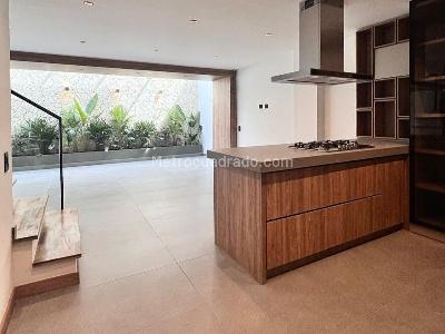 Casa de 4 alcobas en venta en Rionegro, Rionegro, 253 m² · foto 3 de 17