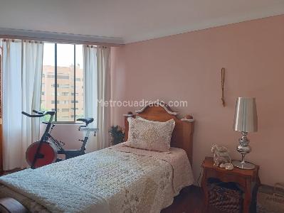 Apartamento de 3 alcobas en venta en El Poblado, Medellín, 165 m² · foto 15 de 18