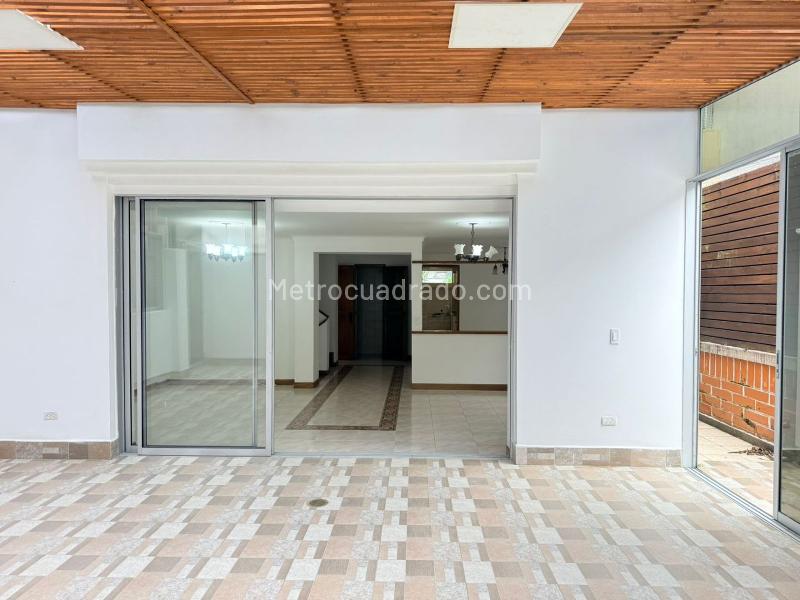 Casa – Medellín - Más