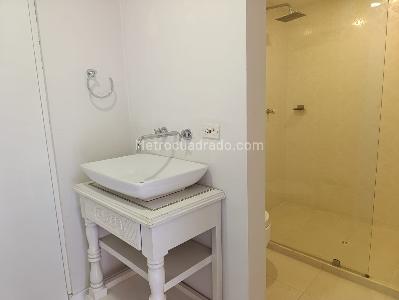 Apartamento de 3 alcobas en venta en El Poblado, Medellín, 220 m² · foto 19 de 19