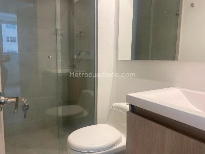 Apartamento de 3 alcobas en arriendo en Envigado, Envigado, 74 m² · foto 7 de 8