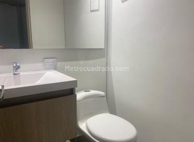 Apartamento de 3 alcobas en arriendo en Envigado, Envigado, 74 m² · foto 8 de 8
