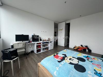 Apartamento en venta en El Poblado, Medellín · foto 12 de 19