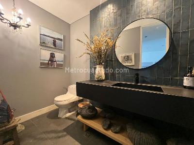 Apartamento en venta en El Poblado, Medellín · foto 18 de 19