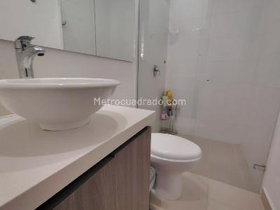 Apartamento de 3 alcobas en venta en Envigado, Envigado, 92 m² · foto 14 de 15