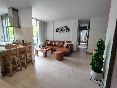 Apartamento de 3 alcobas en venta en Envigado, Envigado, 92 m² · foto 2 de 15