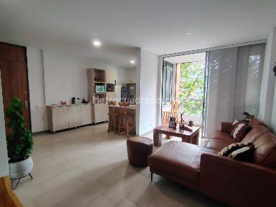 Apartamento de 3 alcobas en venta en Envigado, Envigado, 92 m² · foto 3 de 15