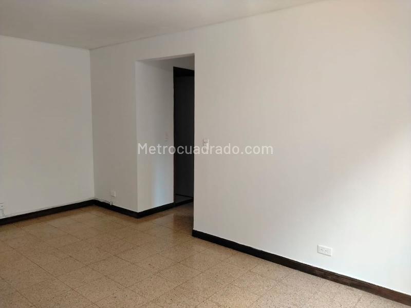 2BR Apartment with Terrace in El Poblado - 2