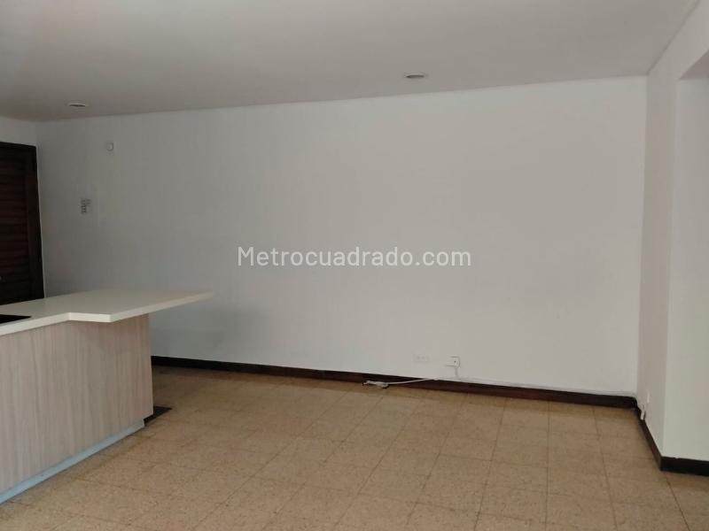 2BR Apartment with Terrace in El Poblado - 4
