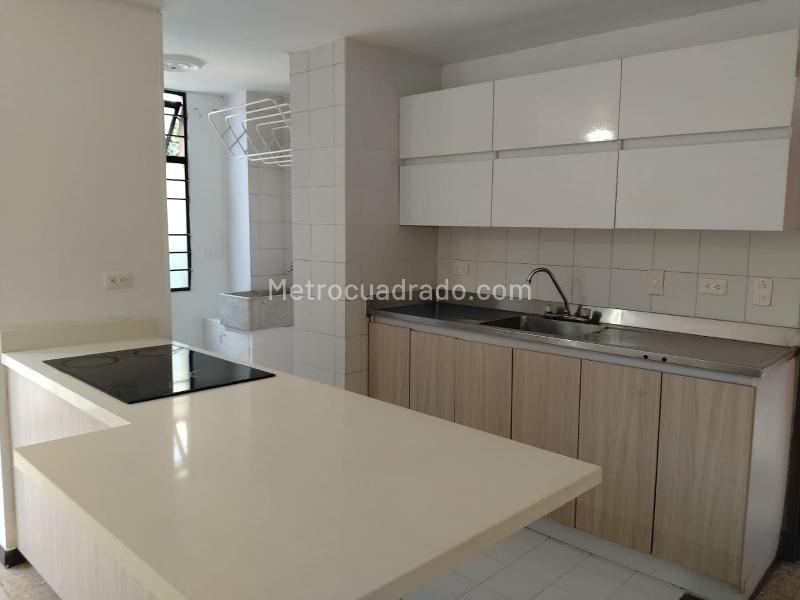 2BR Apartment with Terrace in El Poblado - 8
