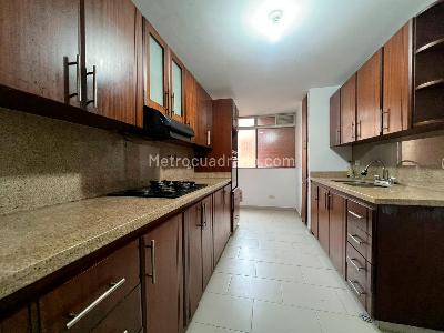 Apartamento en venta en Envigado, Envigado · foto 5 de 16