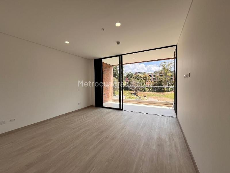 1BR Apartment in EL RETIRO (74 m²) - 2