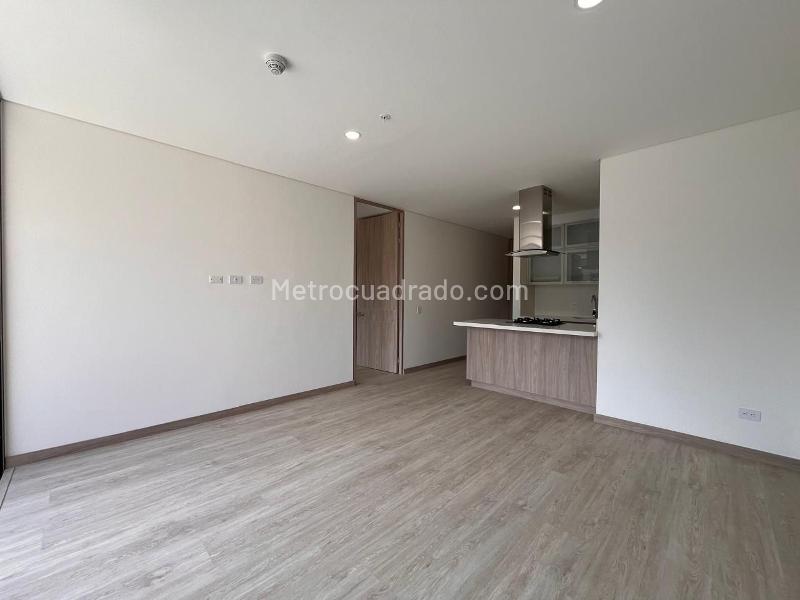 1BR Apartment in EL RETIRO (74 m²) - 4