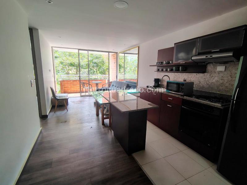Modern 2BR Apartment in Central El Poblado - 5