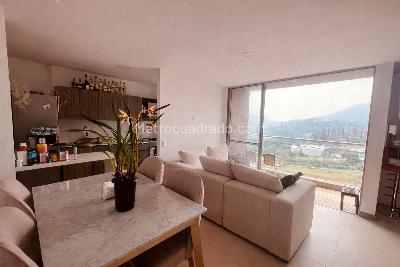 Apartamento en venta en Itagui, Itagüí · foto 4 de 15