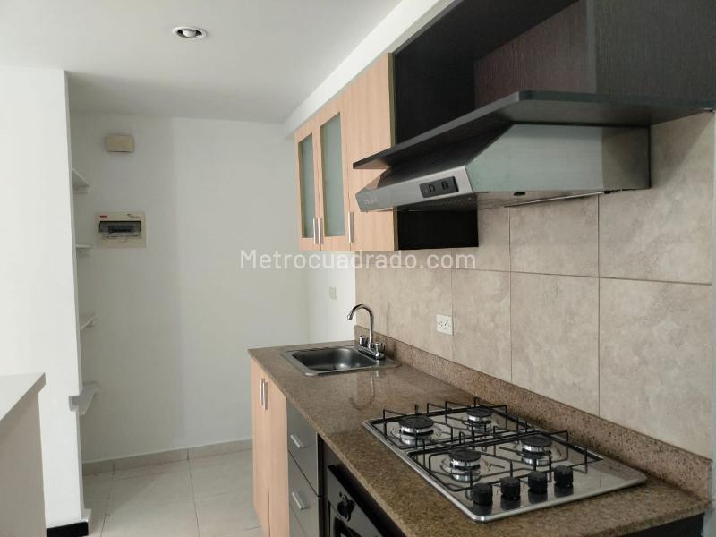 3BR Apartment with Balcony and Covered Parking in Growing El Poblado Area - 7