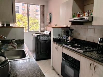 Apartamento de 3 alcobas en venta en El Poblado, Medellín, 106 m² · foto 5 de 19