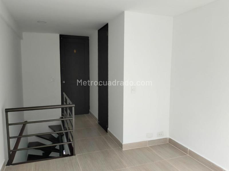 Apartamento de 3 Alcobas en El Poblado (2 Niveles) - 4