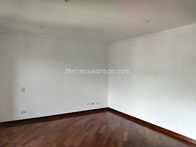Apartamento de 3 alcobas en venta en El Poblado, Medellín, 185 m² · foto 11 de 19