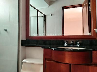 Apartamento de 3 alcobas en venta en El Poblado, Medellín, 185 m² · foto 19 de 19
