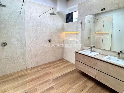 Casa de 4 alcobas en venta en Rio, Rionegro, 253 m² · foto 11 de 13