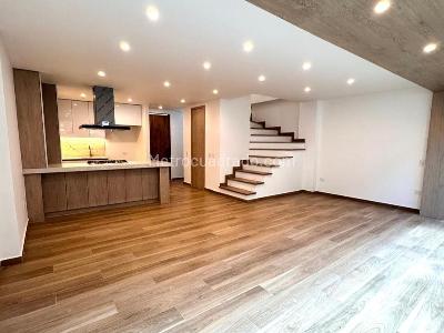 Casa de 4 alcobas en venta en Rio, Rionegro, 253 m² · foto 2 de 13