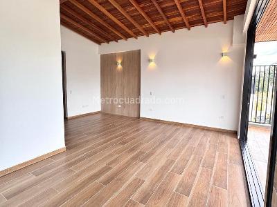 Casa de 4 alcobas en venta en Rio, Rionegro, 253 m² · foto 5 de 13