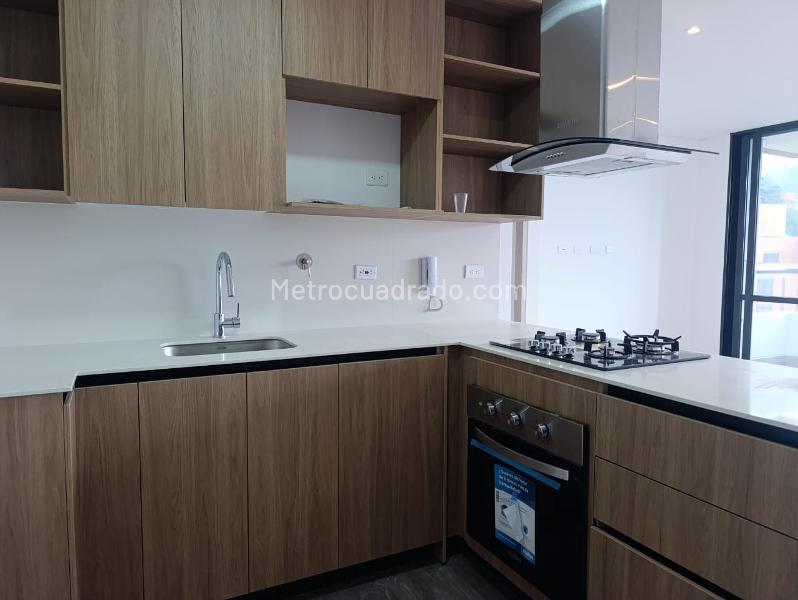 1BR Studio Apartment with Terrace in El Poblado - 7