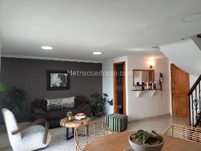 Apartamento en venta en Envigado, Envigado · foto 3 de 18