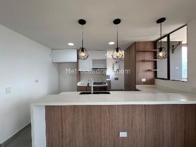 Apartamento de 3 alcobas en arriendo en El Poblado, Medellín, 160 m² · foto 7 de 20