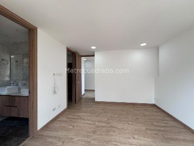 Apartamento de 3 alcobas en arriendo en El Poblado, Medellín, 160 m² · foto 11 de 20