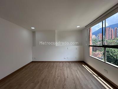 Apartamento de 3 alcobas en arriendo en El Poblado, Medellín, 160 m² · foto 12 de 20