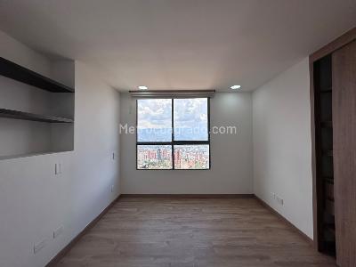 Apartamento de 3 alcobas en arriendo en El Poblado, Medellín, 160 m² · foto 13 de 20