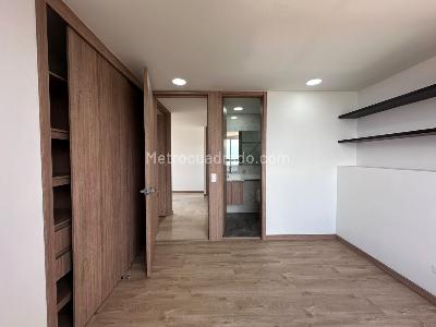 Apartamento de 3 alcobas en arriendo en El Poblado, Medellín, 160 m² · foto 15 de 20