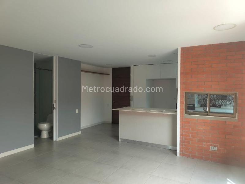 Modern 2BR Apartment in El Poblado - 4