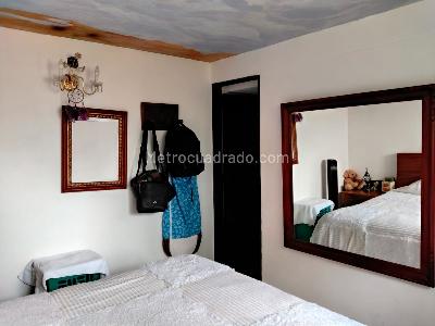 Apartamento en venta en El Poblado, Medellín · foto 10 de 13