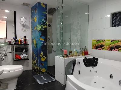 Apartamento en venta en El Poblado, Medellín · foto 13 de 13