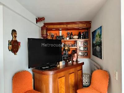Apartamento en venta en El Poblado, Medellín · foto 8 de 13