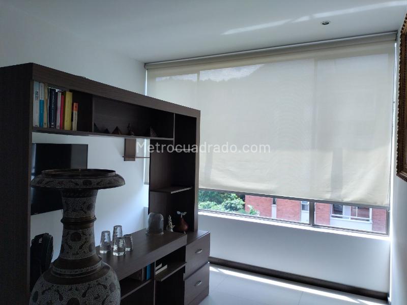 Apartamento Moderno de 3 Alcobas con Gimnasio en El Poblado - 8