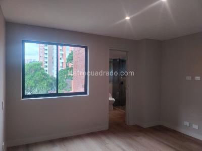Apartamento de 3 alcobas en venta en El Poblado, Medellín, 192 m² · foto 18 de 20