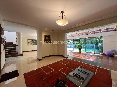 Casa de 3 alcobas en venta en Los Balsos, Medellín, 257 m² · foto 5 de 19
