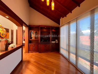 Casa de 3 alcobas en venta en Los Balsos, Medellín, 257 m² · foto 9 de 19