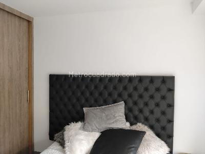 Apartamento de 2 alcobas en venta en El Poblado, Medellín, 98 m² · foto 15 de 18
