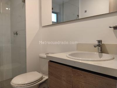 Apartamento de 2 alcobas en venta en El Poblado, Medellín, 98 m² · foto 18 de 18