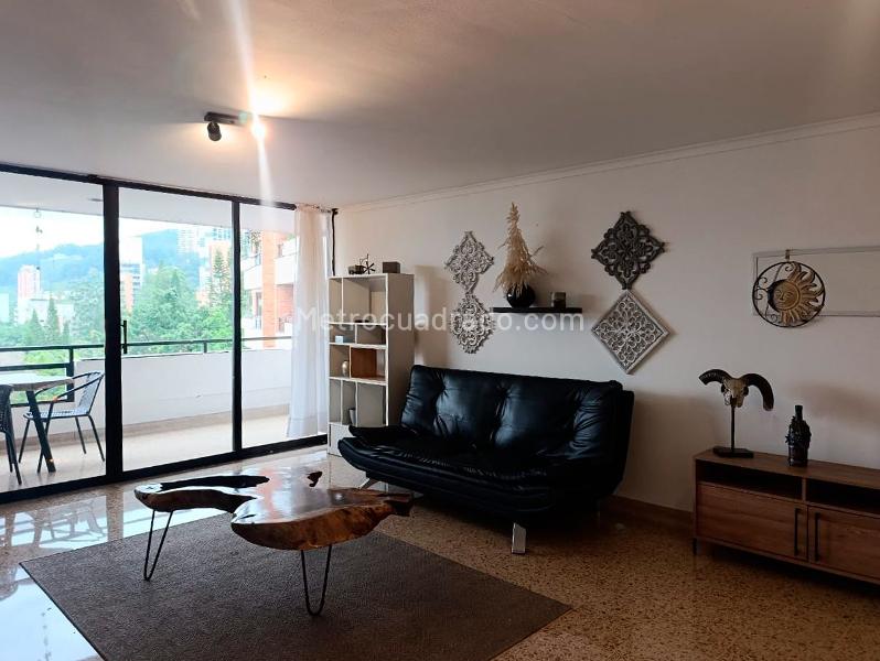 Furnished 3BR Apartment in El Poblado - 3