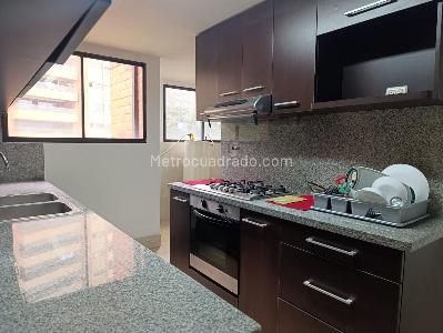 Apartamento en venta en El Poblado, Medellín · foto 5 de 17