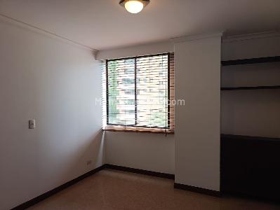 Apartamento en venta en El Poblado, Medellín · foto 12 de 17