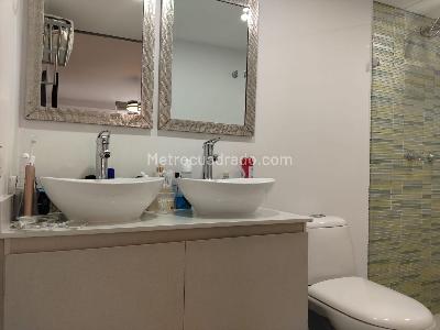 Apartamento de 2 alcobas en arriendo en El Poblado, Medellín, 102 m² · foto 18 de 19