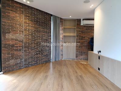 Apartamento de 2 alcobas en arriendo en El Poblado, Medellín, 203 m² · foto 10 de 19