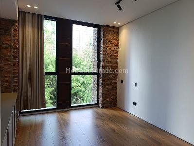 Apartamento de 2 alcobas en arriendo en El Poblado, Medellín, 203 m² · foto 15 de 19